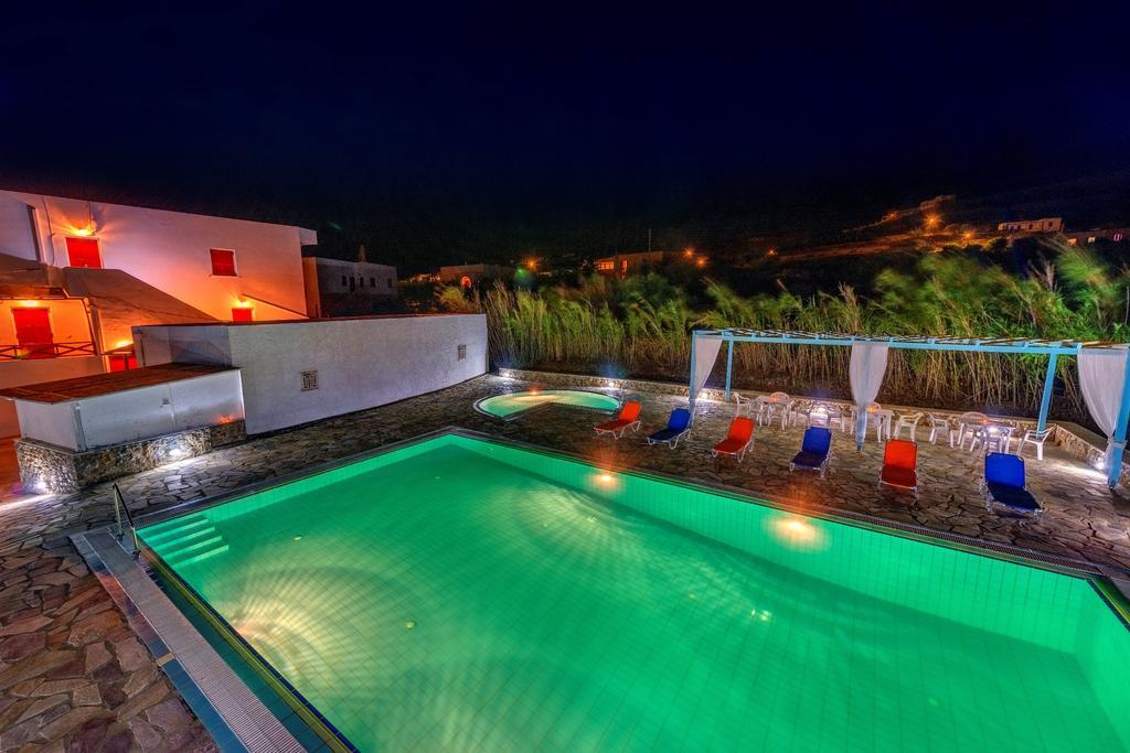 Hotel Smaragdi Apartments Vissa Eksteriør billede