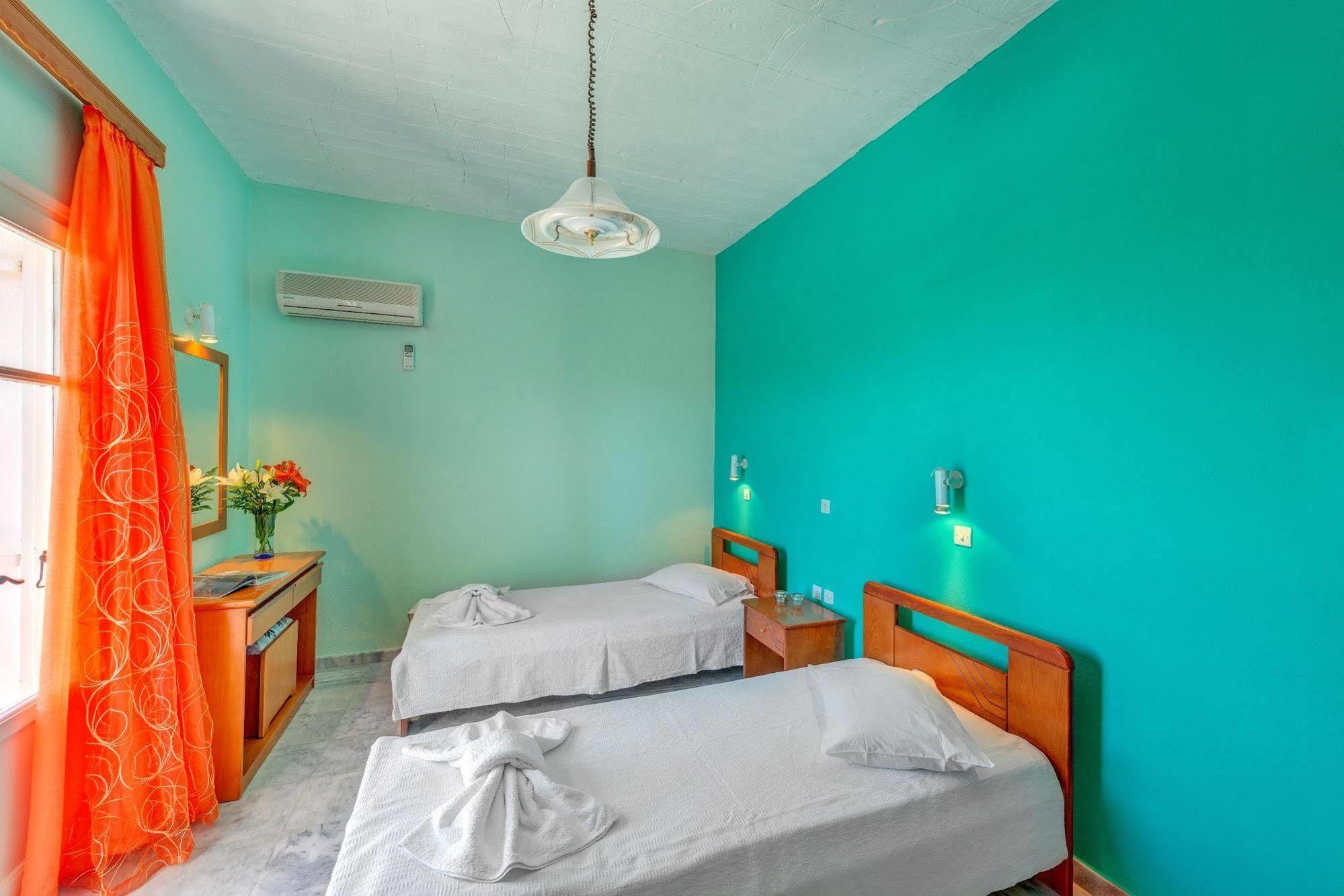 Hotel Smaragdi Apartments Vissa Eksteriør billede
